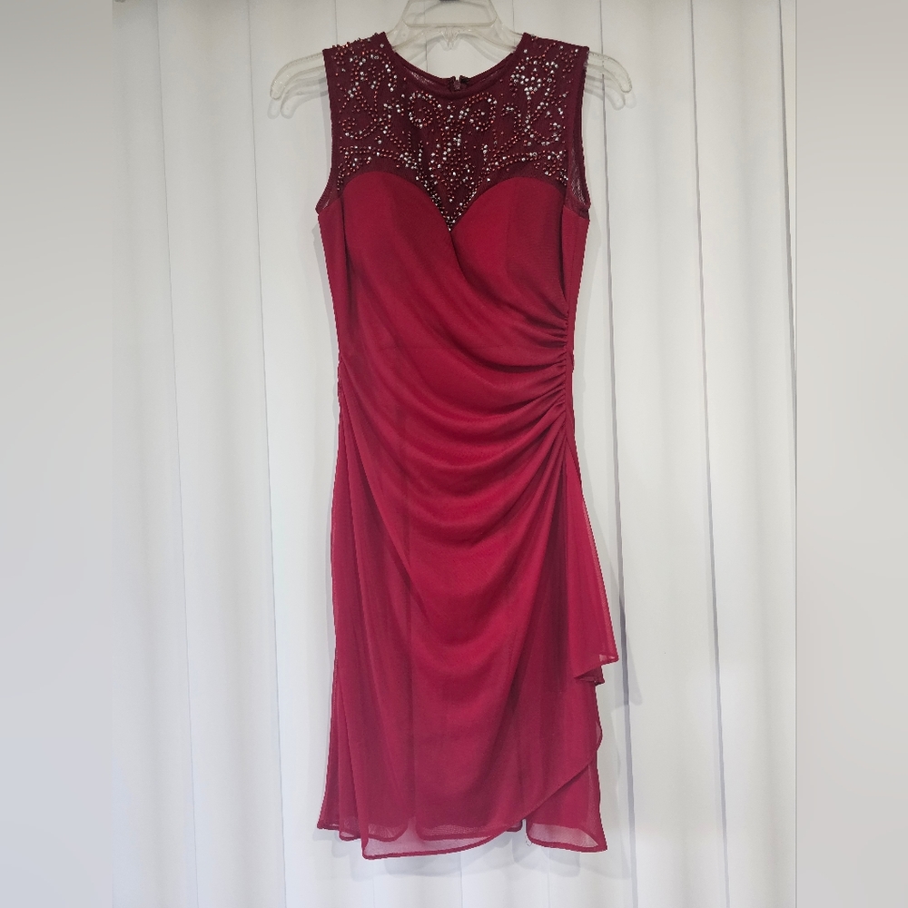 Red Embellished Cocktail Dress  Cachet size 4